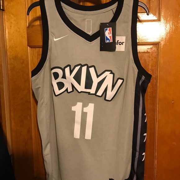 kyrie statement jersey